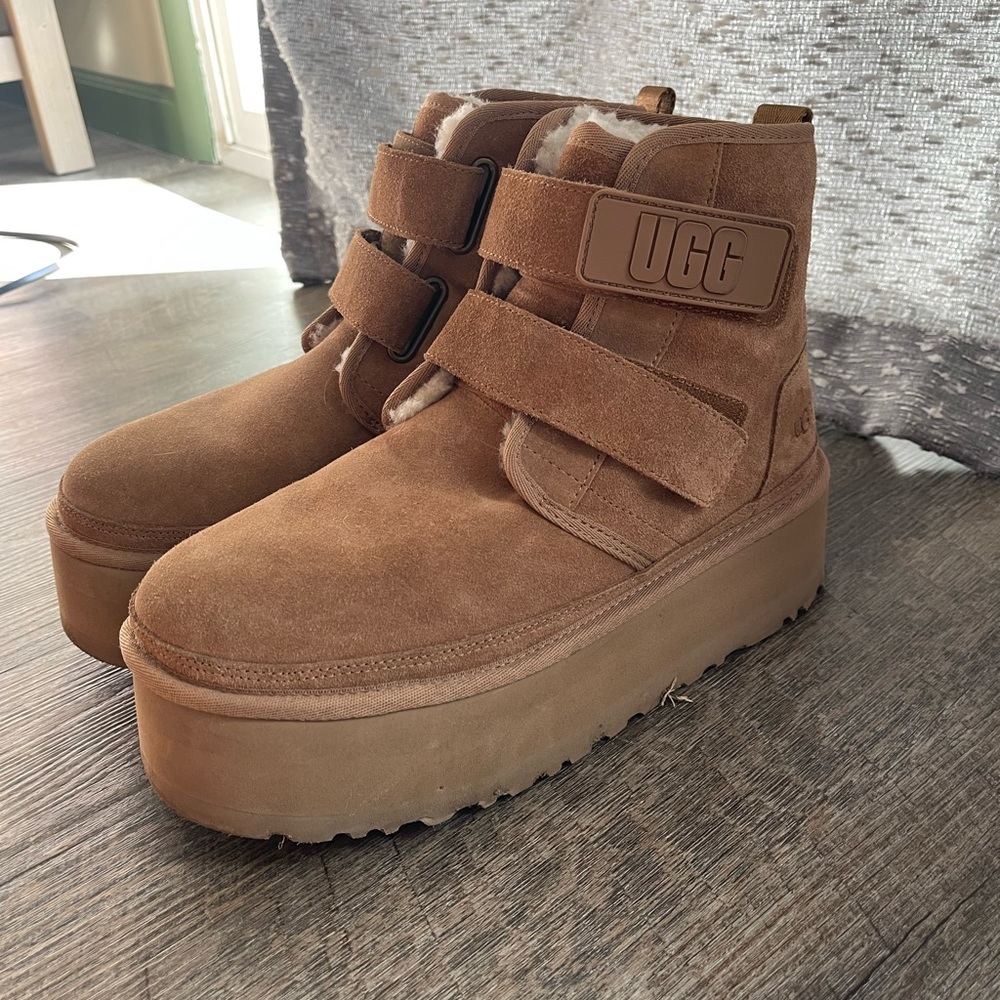 UGG NEUMEL VELCRO PLATFORM CHESNUT BOOTS EUC!